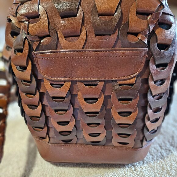 Brown Leather-Look Hobo bag with weave design - Picture 6 of 8